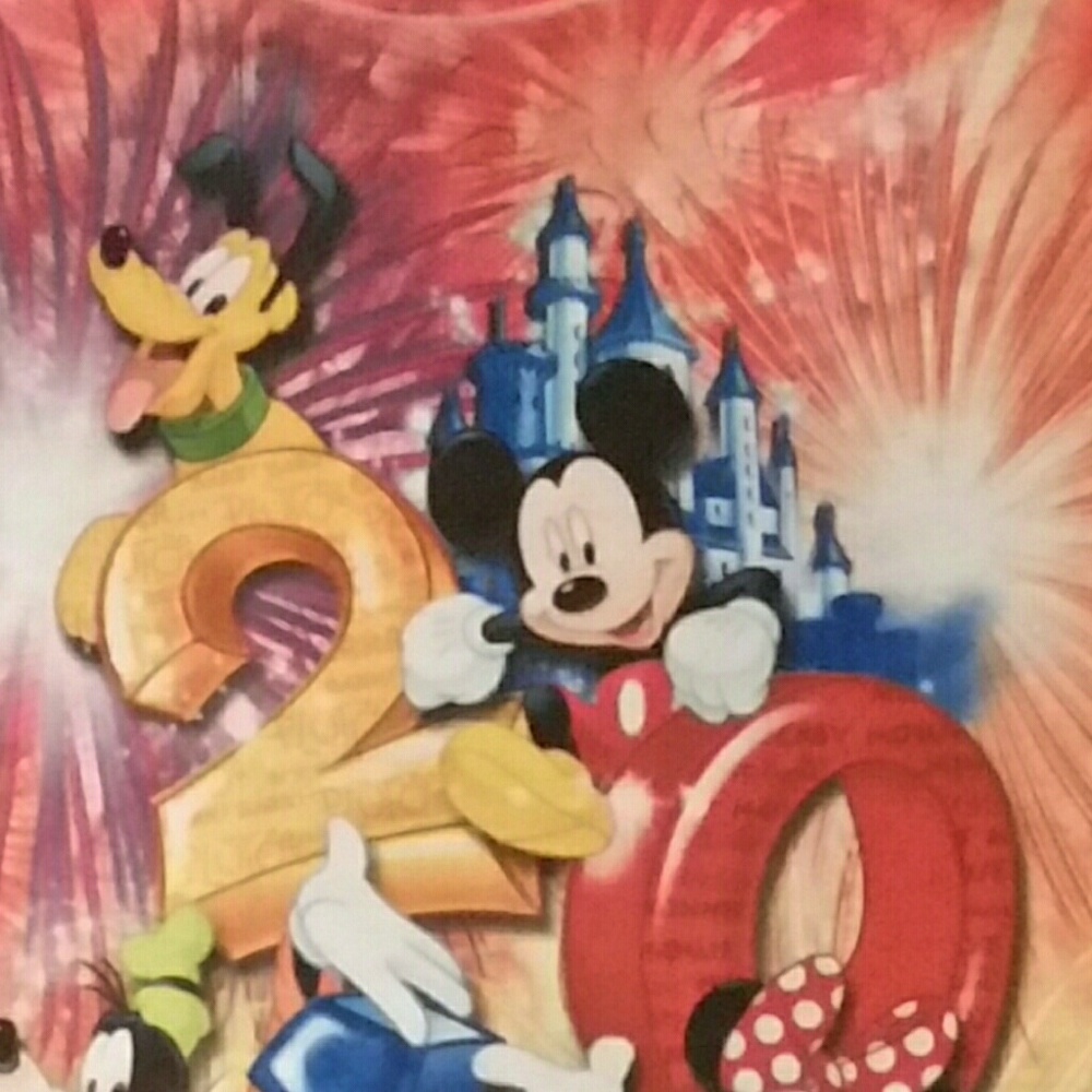 Vintage 2005 Disney shirt,bright colors, M 7/9 - Picture 7 of 8